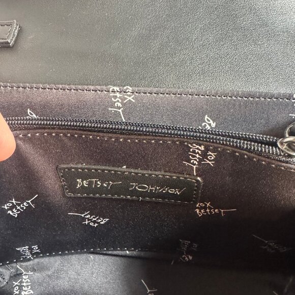 Betsey Johnson Black Crossbody Shoulder Bag XOSYBIL - Picture 4 of 7